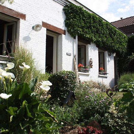 Bed and Breakfast L'Atterrissage Santes Екстер'єр фото