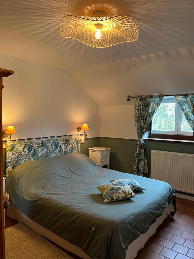 Bed and Breakfast L'Atterrissage Santes Екстер'єр фото